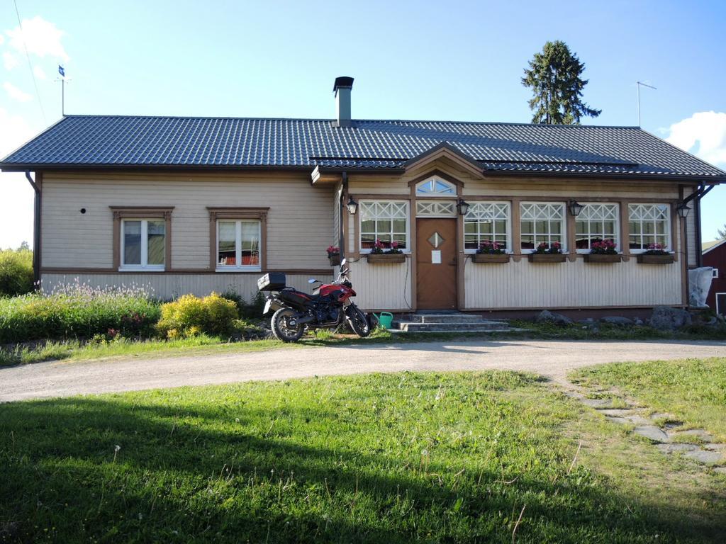 Tuukkalan Tila B&B Ristiina Bagian luar foto